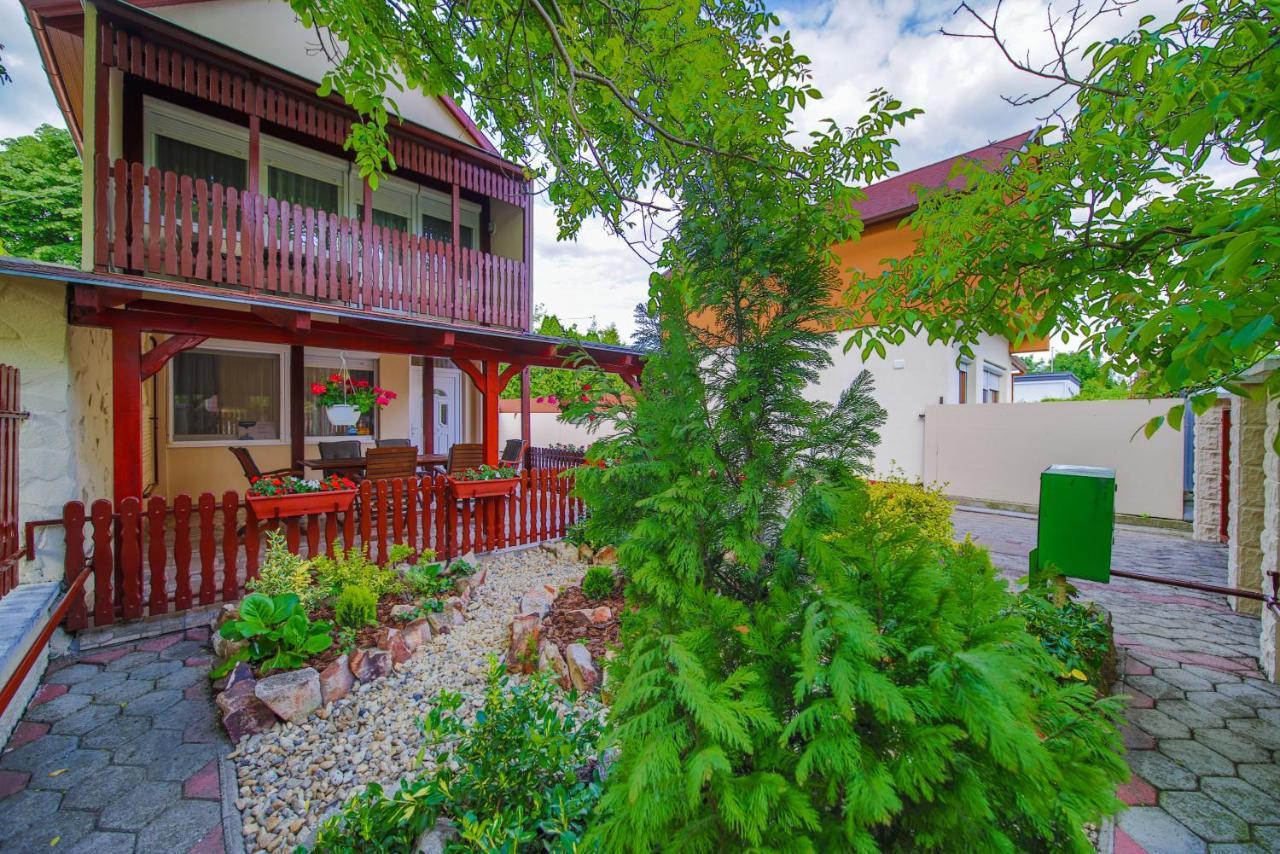 Maria Apartman Hajdúszoboszló Exterior foto